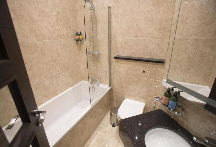 Номер Стандарт, The Lansbury Heritage A Sunday Hotel   Canary Wharf