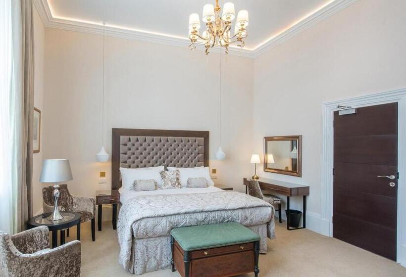 Классический Номер, The Lansbury Heritage A Sunday Hotel   Canary Wharf