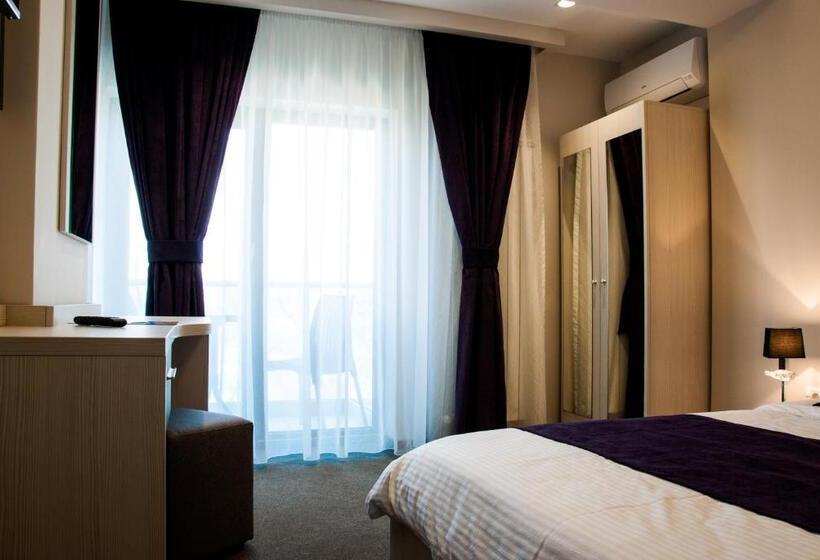 측면 바다 전망 스위트, Milano Blue Mamaia