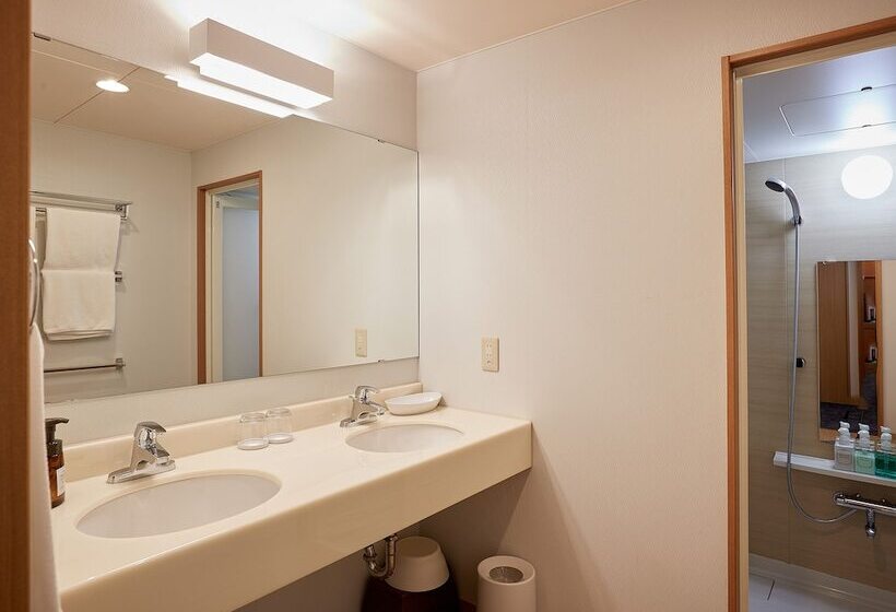 חדר סטנדרט, Murasakimura