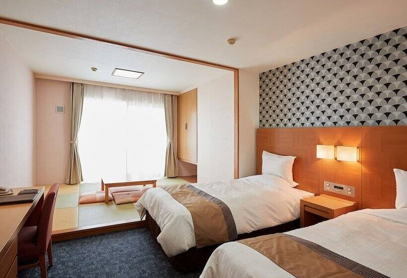 חדר סטנדרט, Murasakimura