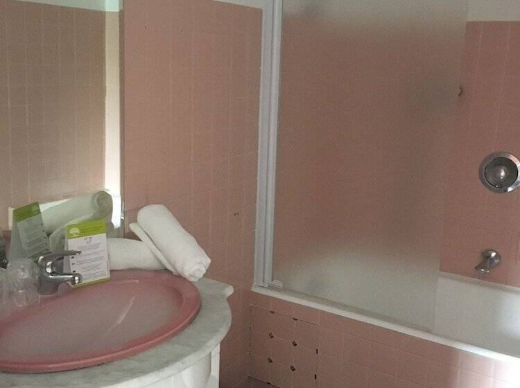 Номер Стандарт Трехместный, Restaurant Le Moulin