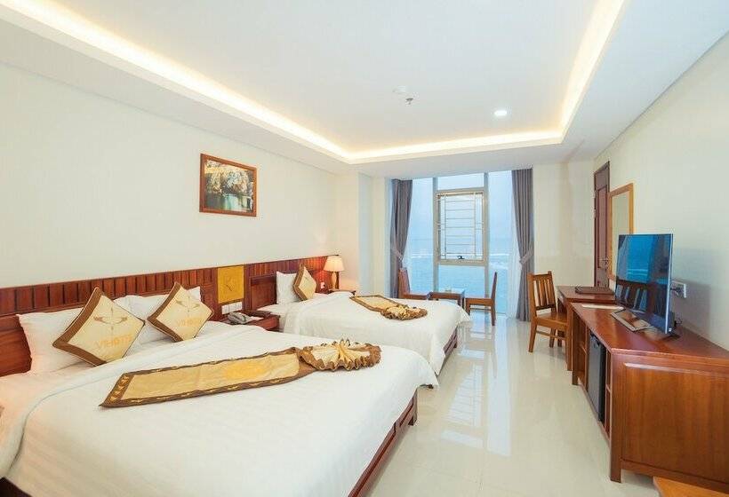 اتاق سوپریور سه تخته, Vinh Hoang