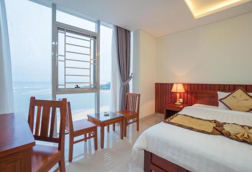 اتاق لوکس چهار تخته, Vinh Hoang