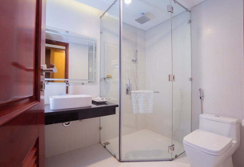 سوییت با چشمانداز دریا, Vinh Hoang