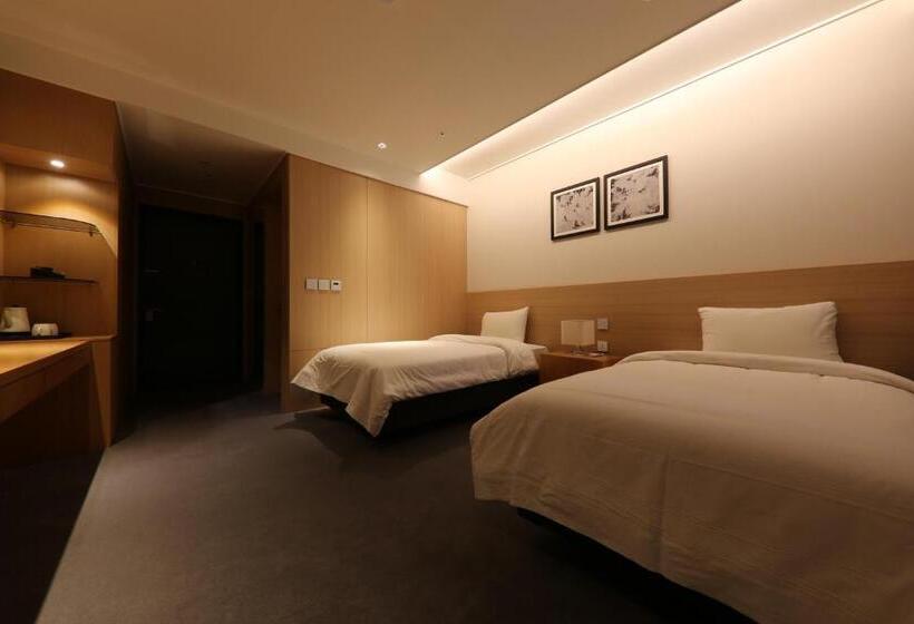 חדר סטנדרט, Osong H  Sejong City