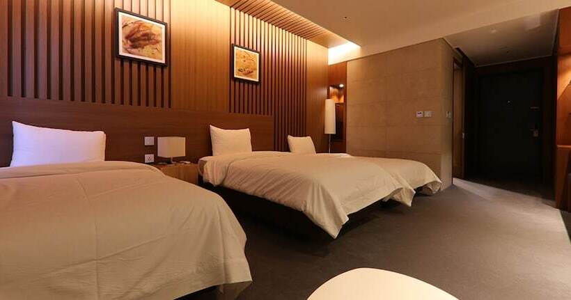 Номер Стандарт Трехместный, Osong H  Sejong City