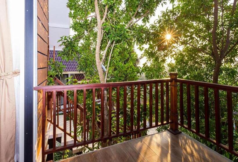 皇家套房, 360 Resort