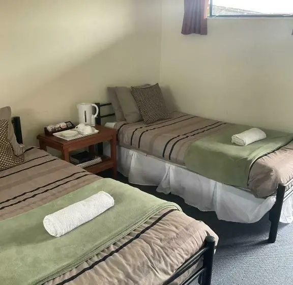 スタンダードルーム, Tongariro River Retreat