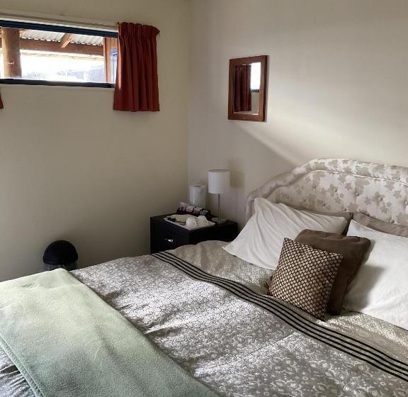 Номер Стандарт, Tongariro River Retreat