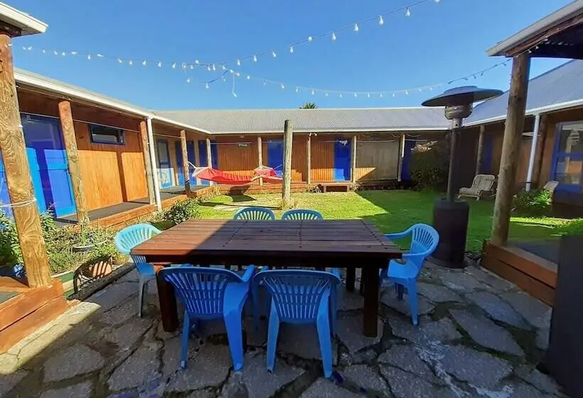 ルームシェアのワンベッド, Tongariro River Retreat