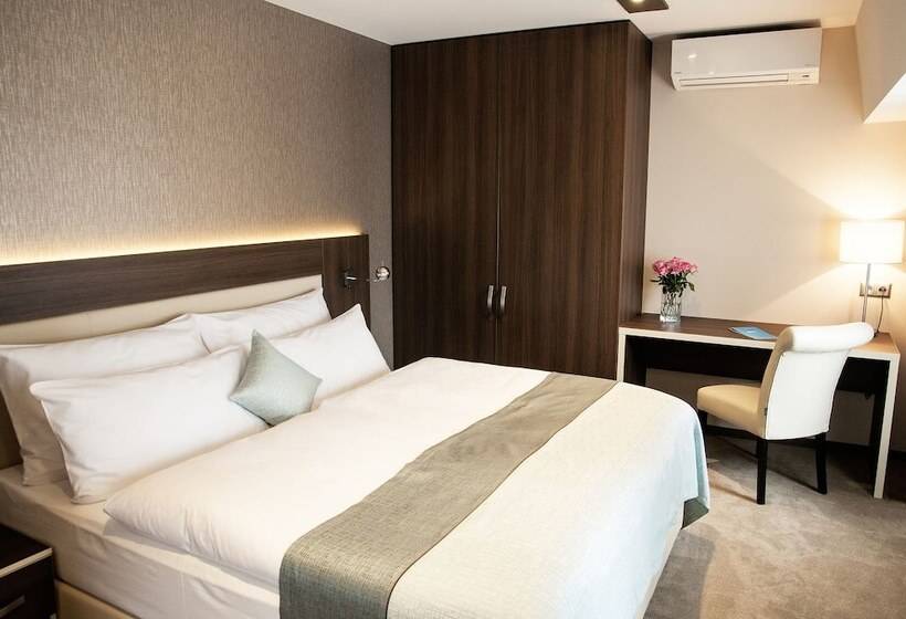 شقة غرفة واحدة, Azul Hotel & Restaurant Partizánske