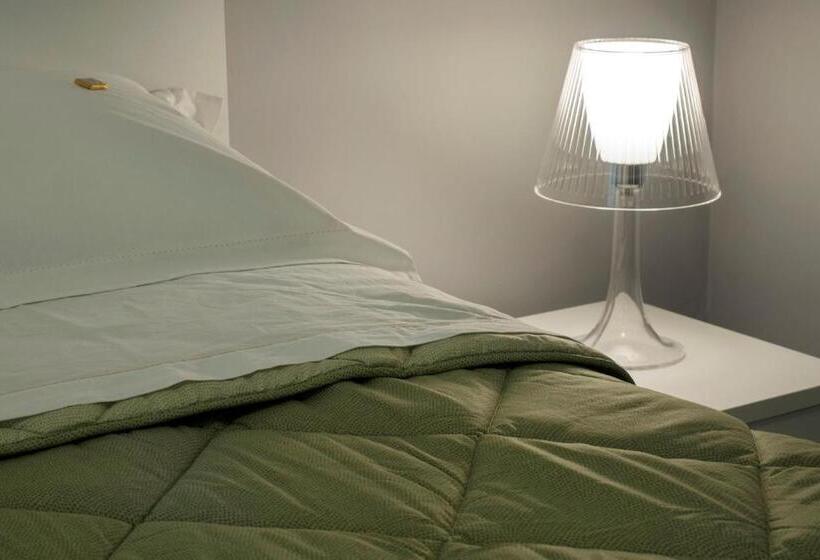 スタンダードルーム, B&b L’angolino