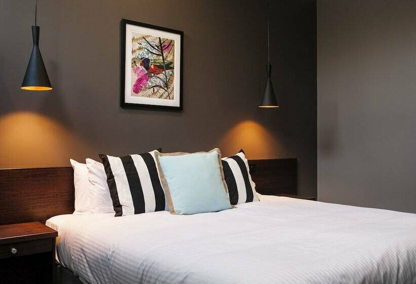 غرفة ديلوكس, Criterion Hotel Sale