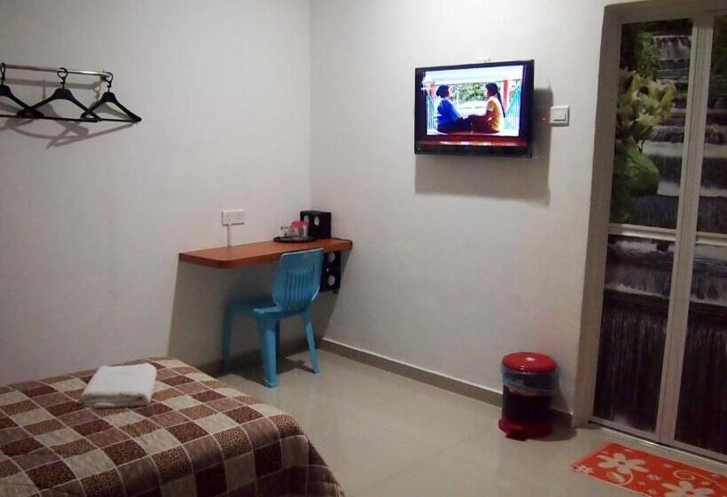 חדר משפחתי, Aloha