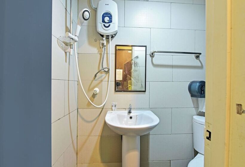 اتاق استاندارد یک نفره, One Enigma