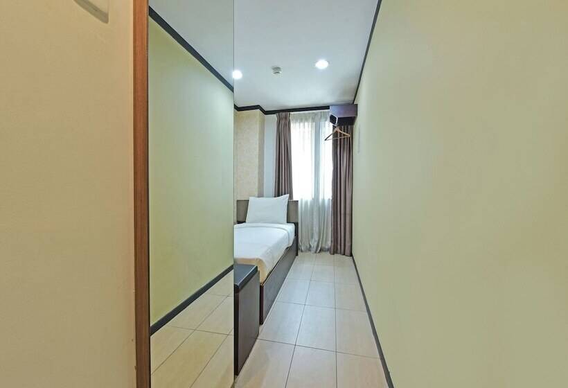 اتاق استاندارد یک نفره, One Enigma