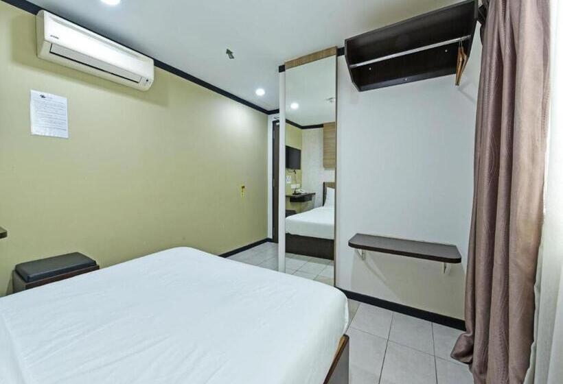 اتاق سوپریور, One Enigma