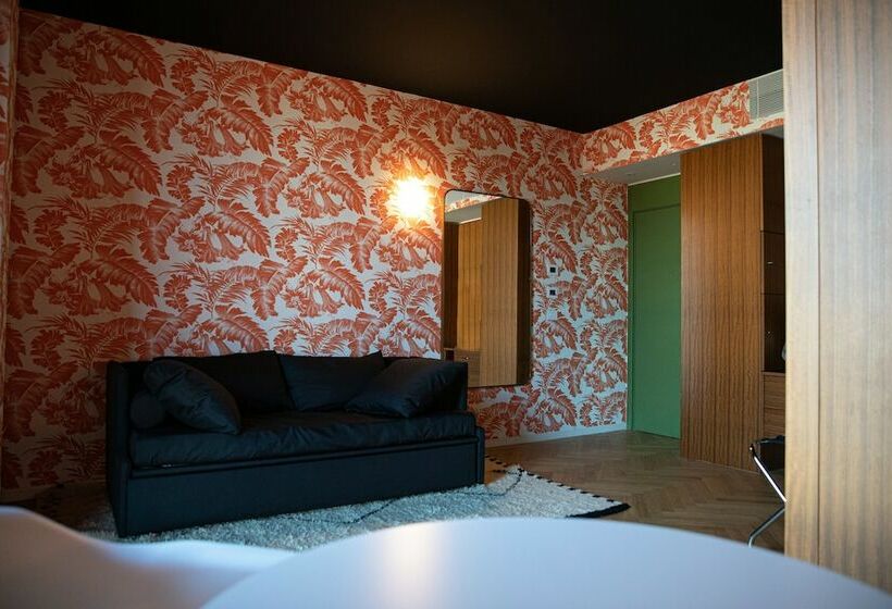 سوییت, Collini Rooms