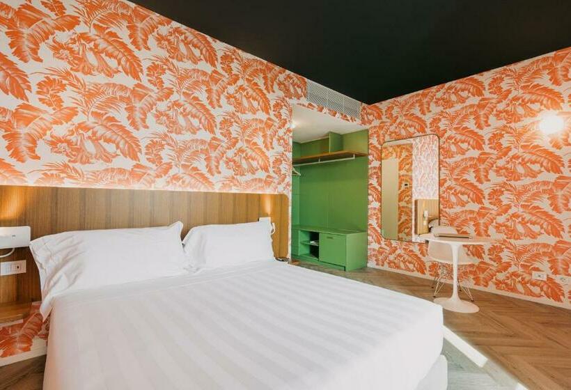 اتاق استاندارد, Collini Rooms