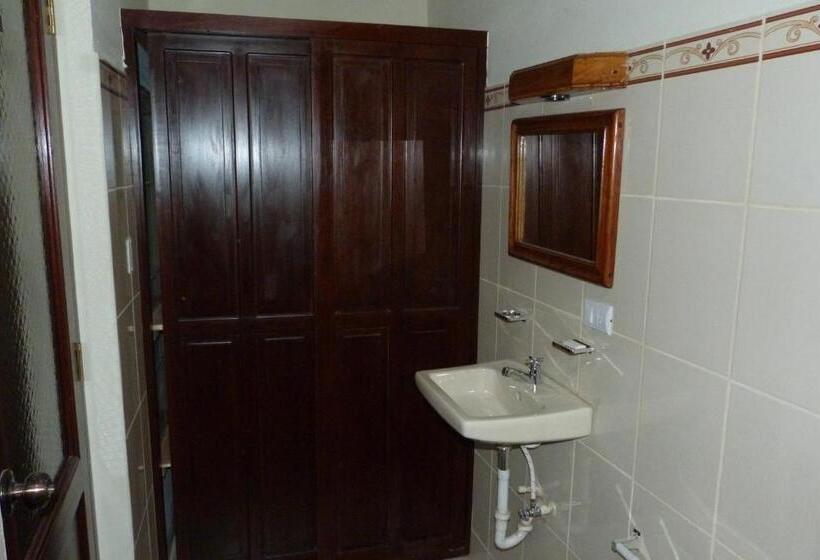 اتاق استاندارد, La Gran Sultana