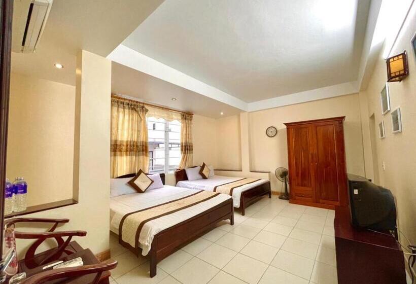 اتاق استاندارد با چشمانداز شهر, Le Pont