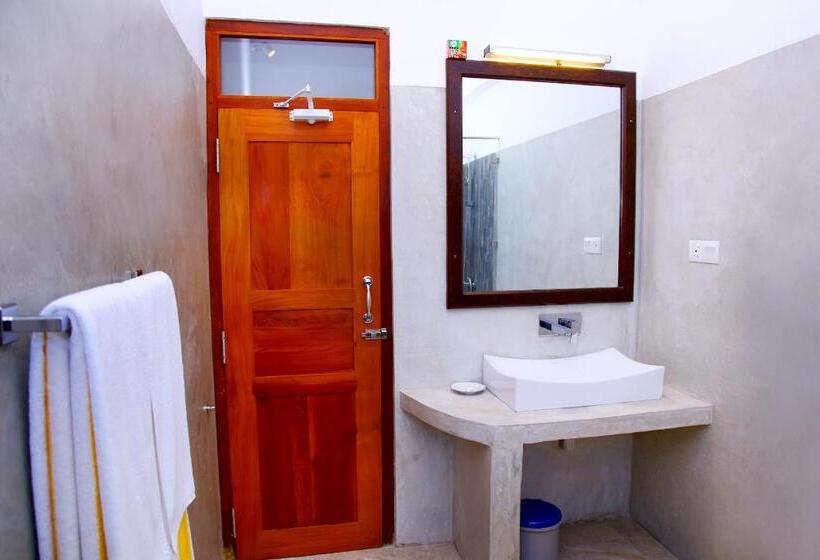 バルコニー付きスタンダードルーム, Malu Banna