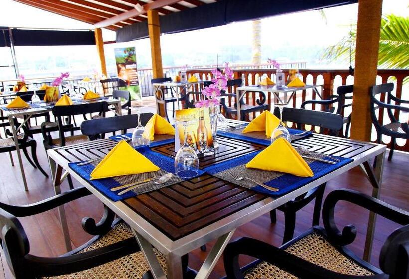 バルコニー付きスタンダードルーム, Malu Banna