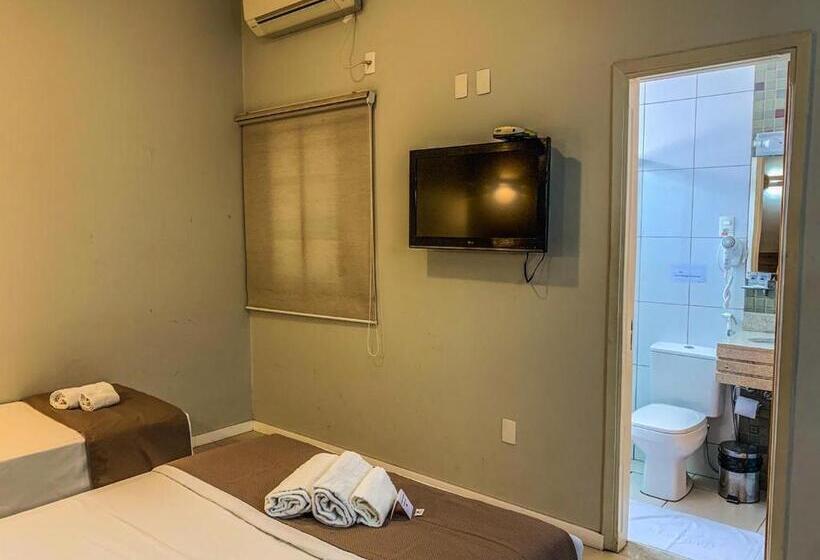 スタンダードトリプルルーム, Piratininga Fernando Corrêa   Rondonópolis