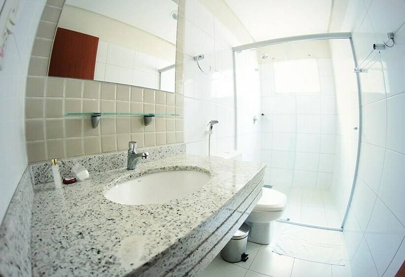 スタンダードトリプルルーム, Piratininga Fernando Corrêa   Rondonópolis