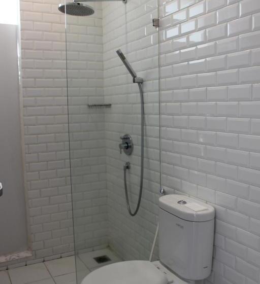 デラックスルーム, White Tree Residence