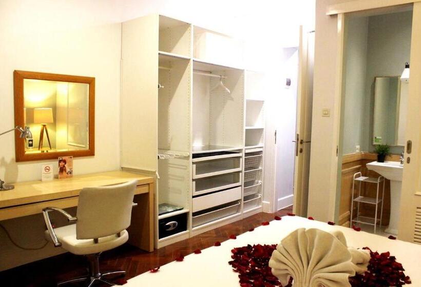 スイート, White Tree Residence