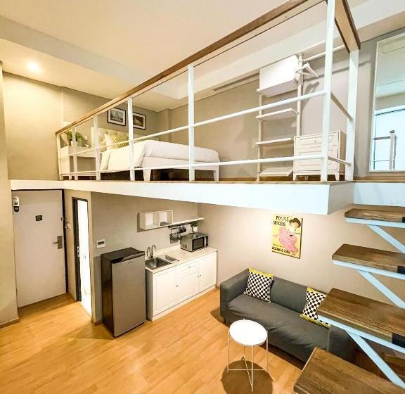 デラックスルーム, White Tree Residence