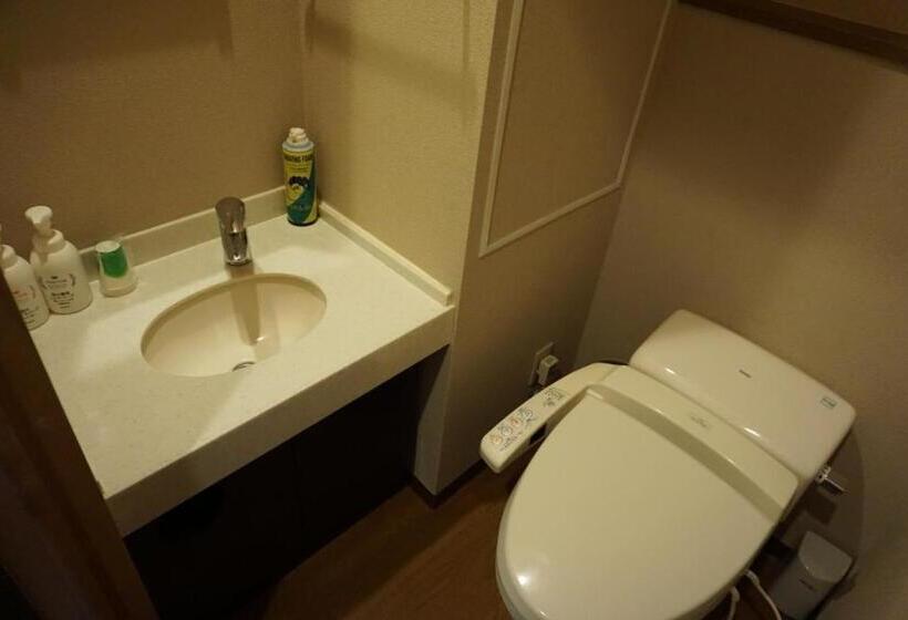 标准间, Yokohama Minato Mirai Manyo Club