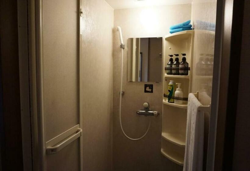 标准间, Yokohama Minato Mirai Manyo Club