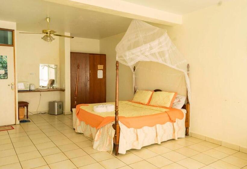 اتاق استاندارد, Sunrise Apartments Hotel Fort Portal