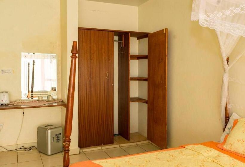 اتاق استاندارد, Sunrise Apartments Hotel Fort Portal