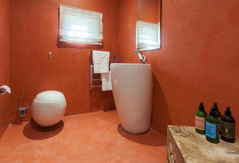 اتاق استاندارد با وان آب گرم, The Coleridge Boutique Hotel In Valletta