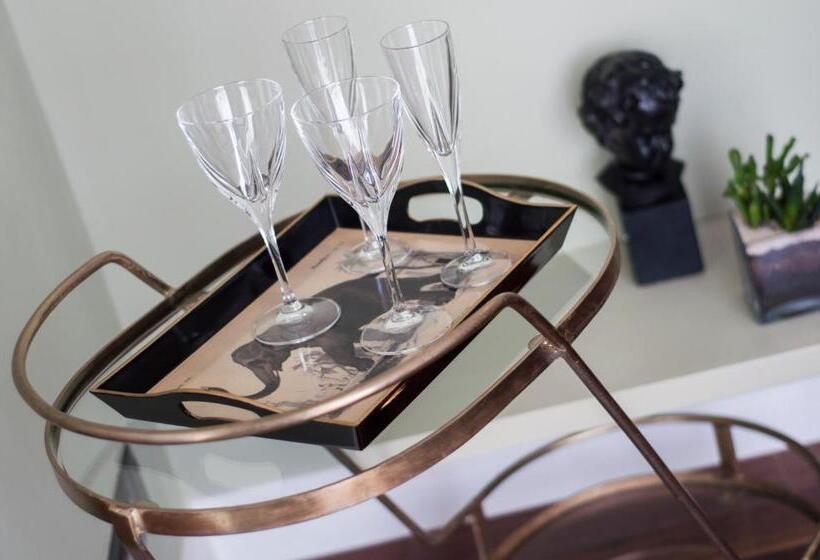 اتاق استاندارد با وان آب گرم, The Coleridge Boutique Hotel In Valletta