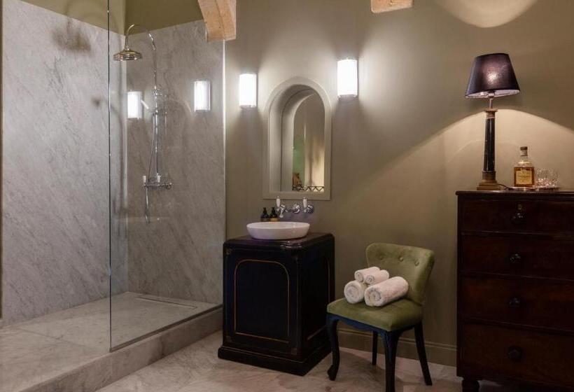 آپارتمان دوبلکس 1 خوابه, The Coleridge Boutique Hotel In Valletta