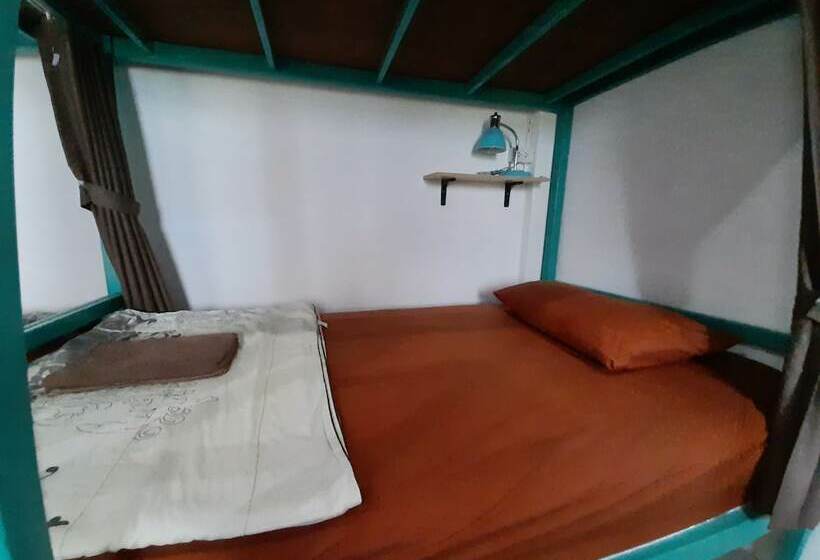 Quarto Familiar Banheiro Compartilhado, Runa Runa The Best Samed Island