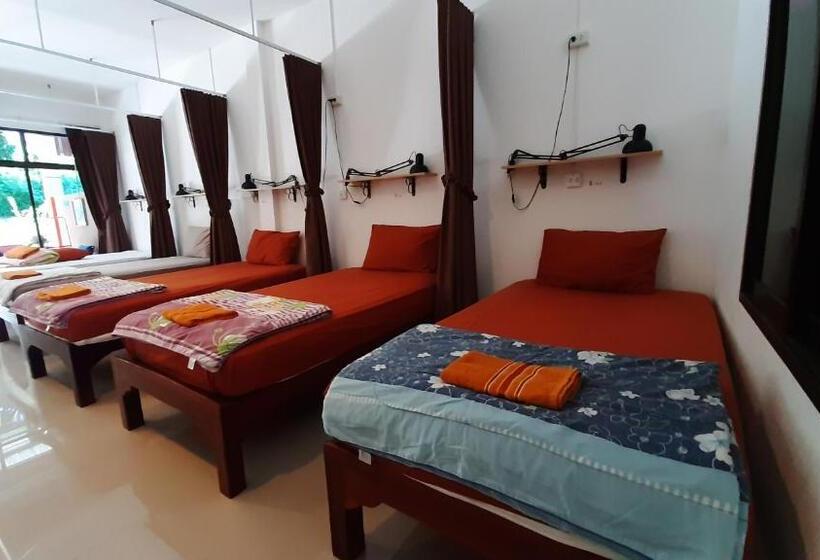 Cama em Quarto Compartilhado, Runa Runa The Best Samed Island