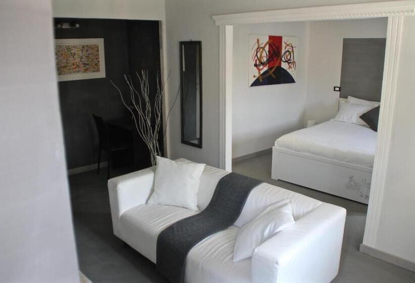 חדר דלוקס, Antica Corte Del Castello