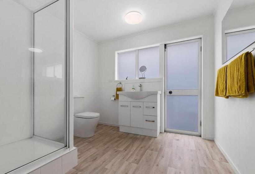 带大床的标准间, Rotorua Studio On Sumner