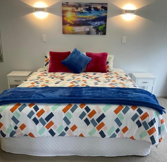 带大床的标准间, Rotorua Studio On Sumner