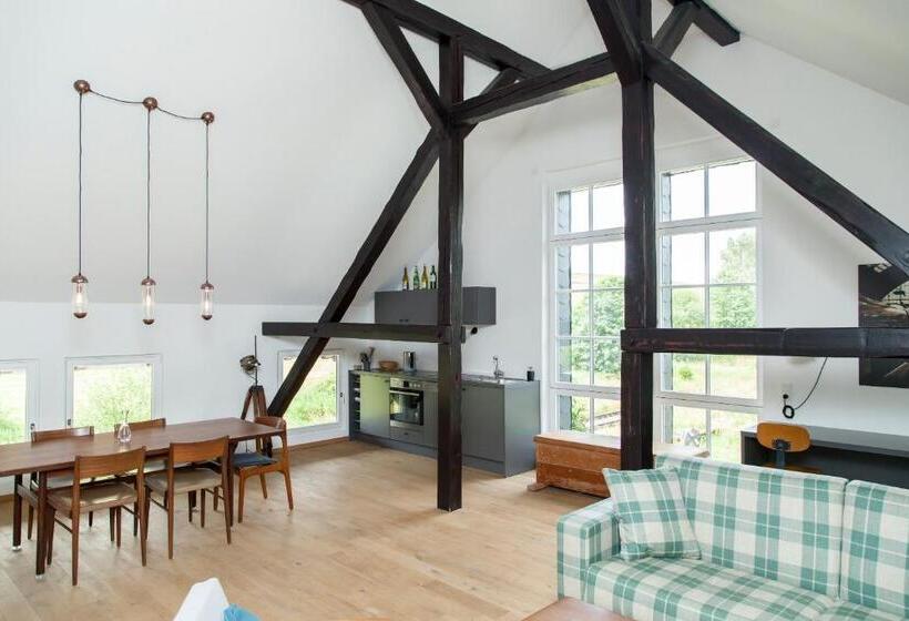 Люкс Дюплекс, Bahnhof Thalfang