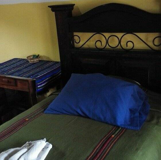 اتاق استاندارد یک تخته با سرویس بهداشتی مشترک, Cristales De Antigua Hotel Cristal