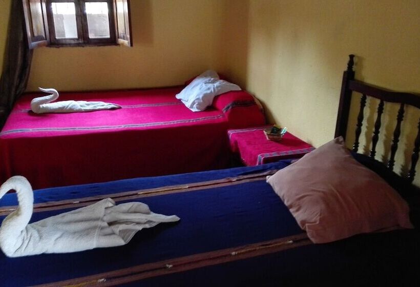 اتاق استاندارد سه تخته با سرویس بهداشتی مشترک, Cristales De Antigua Hotel Cristal