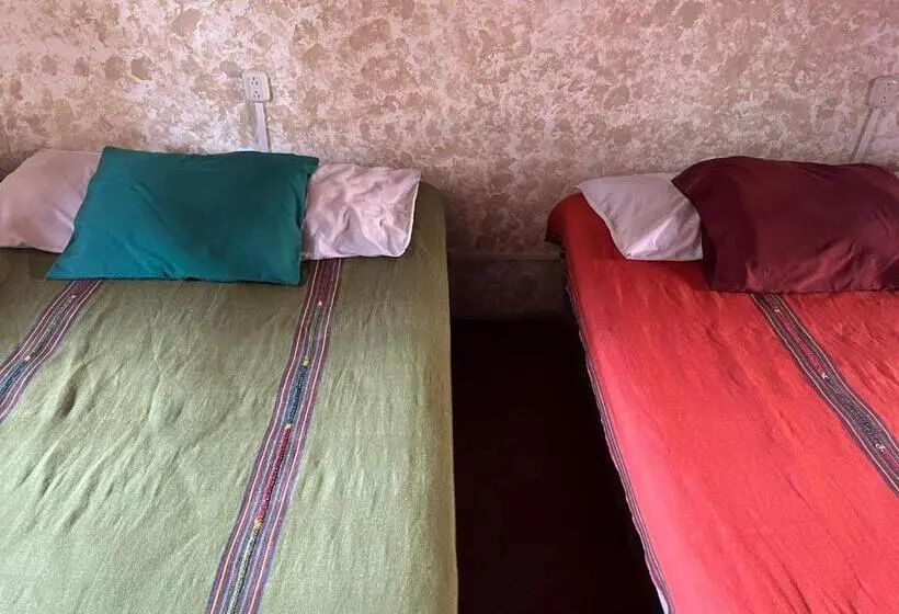 اتاق استاندارد سه تخته با سرویس بهداشتی مشترک, Cristales De Antigua Hotel Cristal