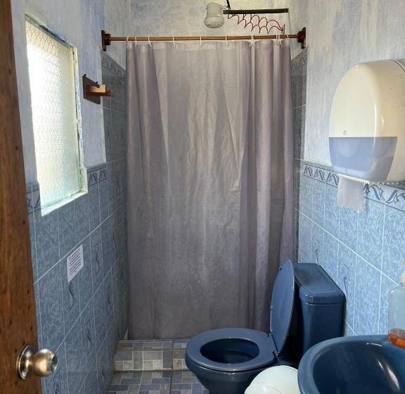 Economy Quadruple Room, Cristales De Antigua Hotel Cristal